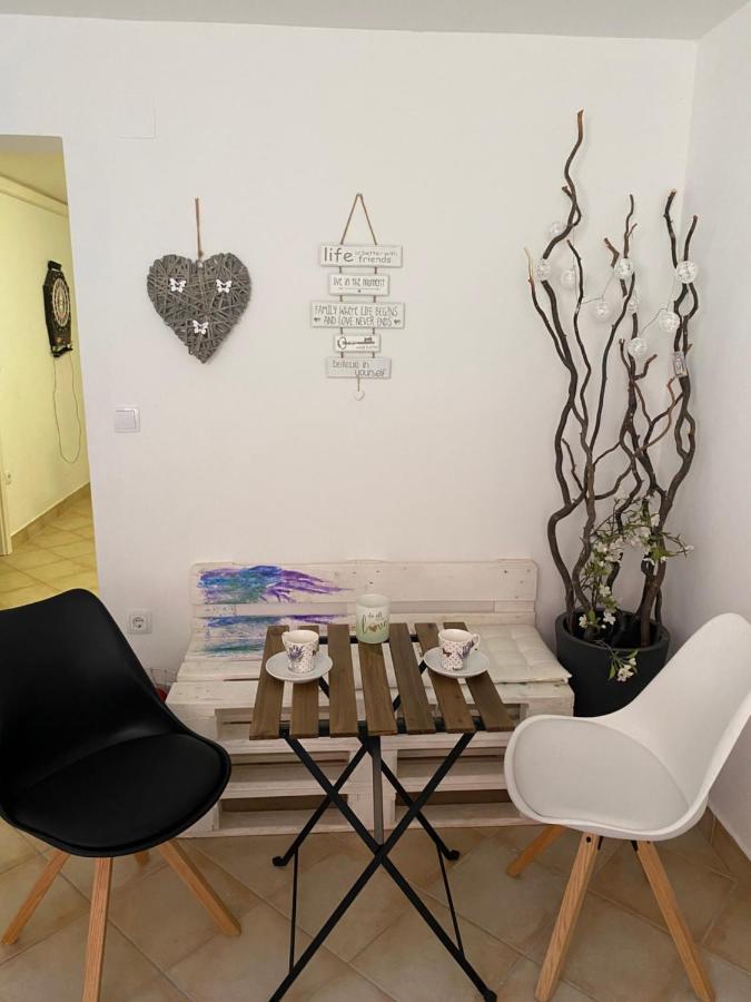 Room Julija Жировница Экстерьер фото